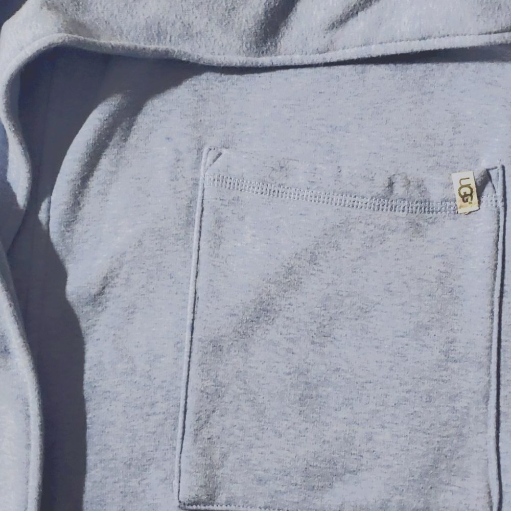 UGG Robe - Picture 2 of 3